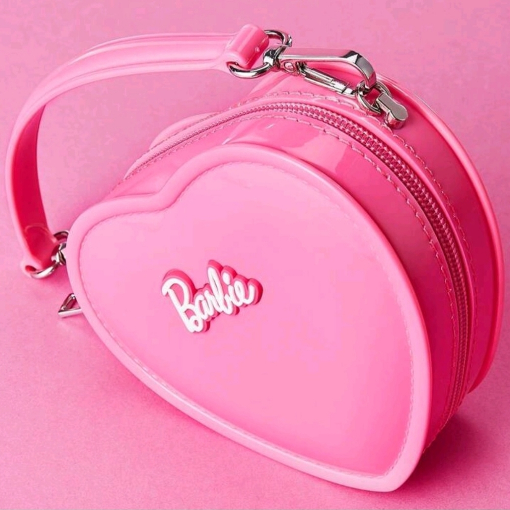 Barbie × Miniso Barbie Series Small Jelly Heart Bag With Detachable Strap - Picture 9 of 15